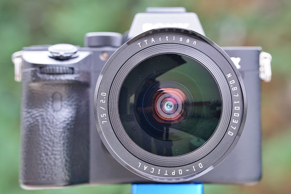 TTArtisan 7.5mm F2 Fisheye WO Lens Cap