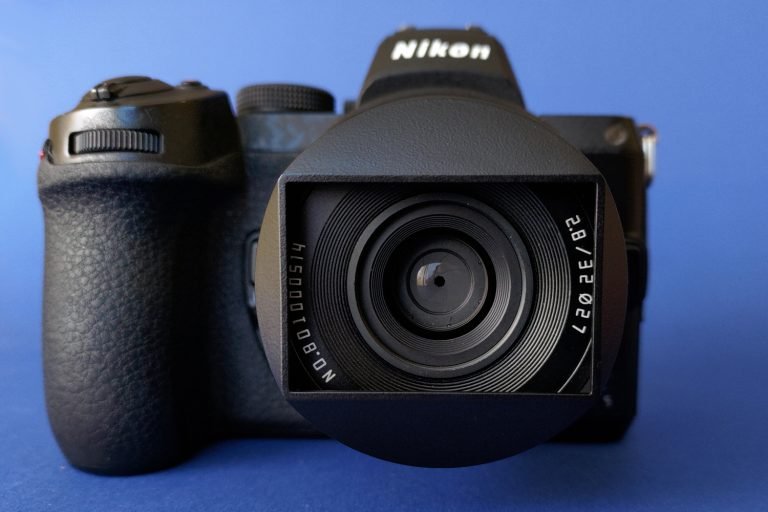 TTArtisan 32mm F 2.8 Autofocus podpięty do aparatu Nikon Z5