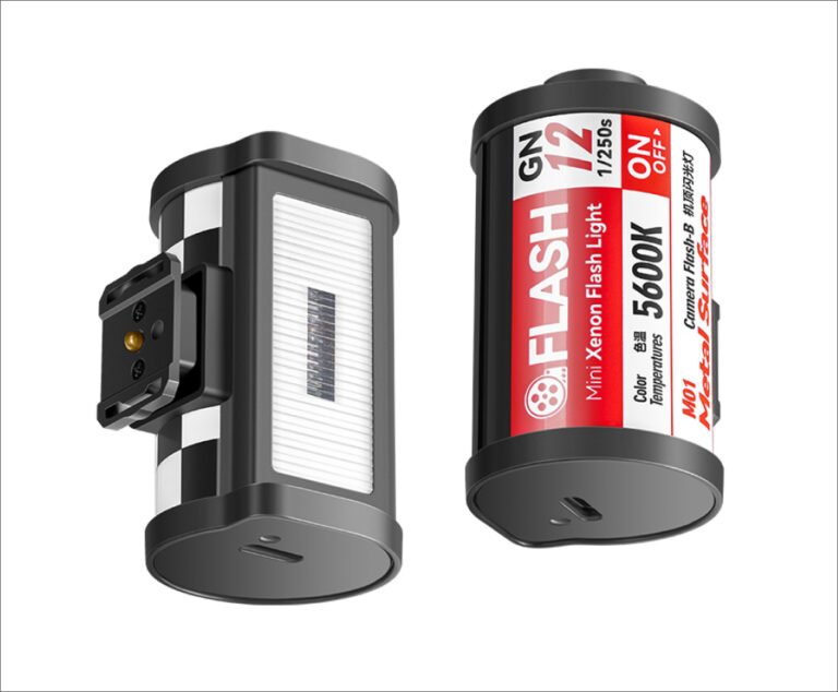 TTArtisan Xenon Flash M01 - lampa błyskowa w kształcie rolki filmu 35mm z wbudowanym akumulatorem nowość w ofercie