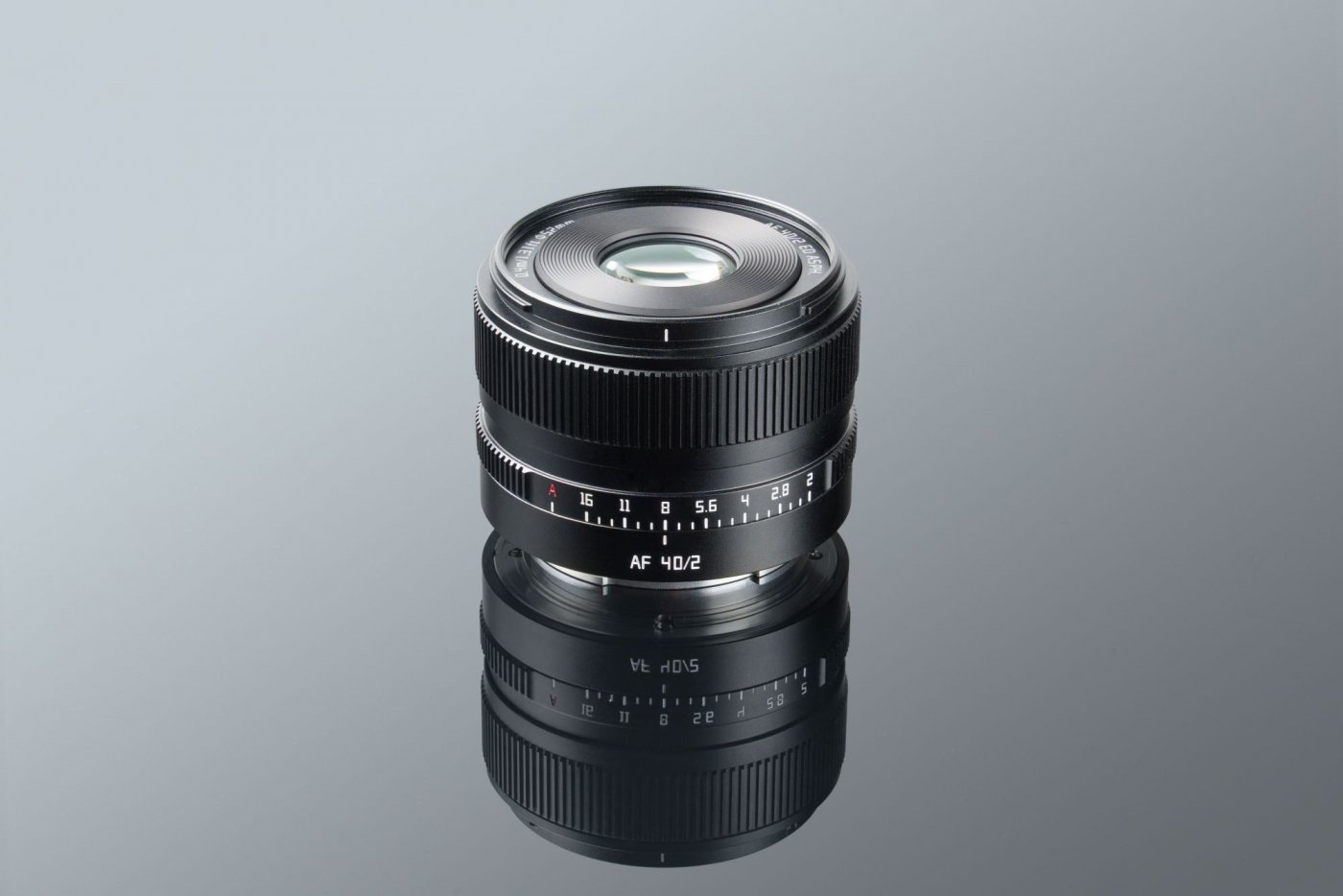 ttartisan-40mm-f2-ed-asph-nikon-z-maly-metalowy-i-z-charakterem 3