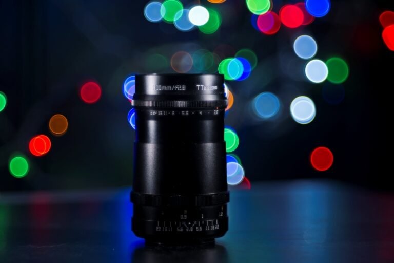 ttartisan-100-mm-f2-8-bubble-bokeh-m42-ostatni-akt-kreatywnego-arcydziela