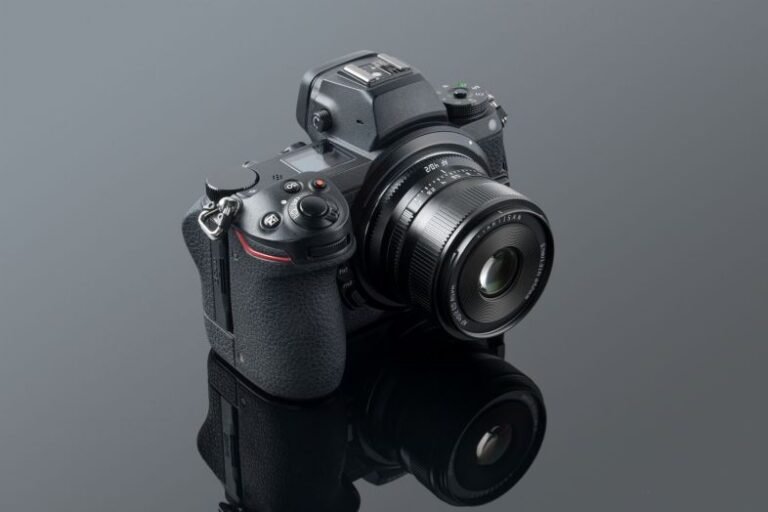 ttartisan-af-40mm-f2-ed-asph-maly-obiektyw-z-wielka-osobowoscia-w-mocowaniach-sony-e-nikon-z