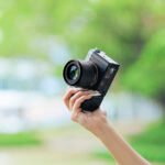 TTArtisan AF 50mm F1.8 Neo Premiera W Chinach Obrazek