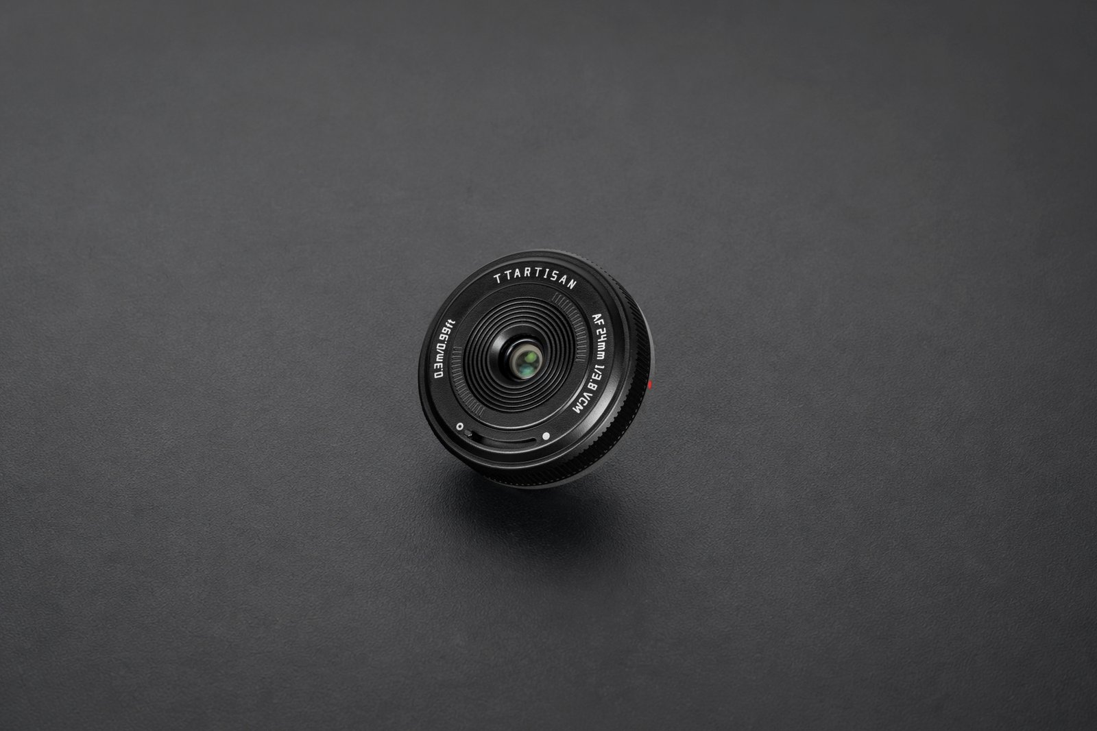 ttartisan-af-24mm-f38-mini-fe-premiera-sony-e
