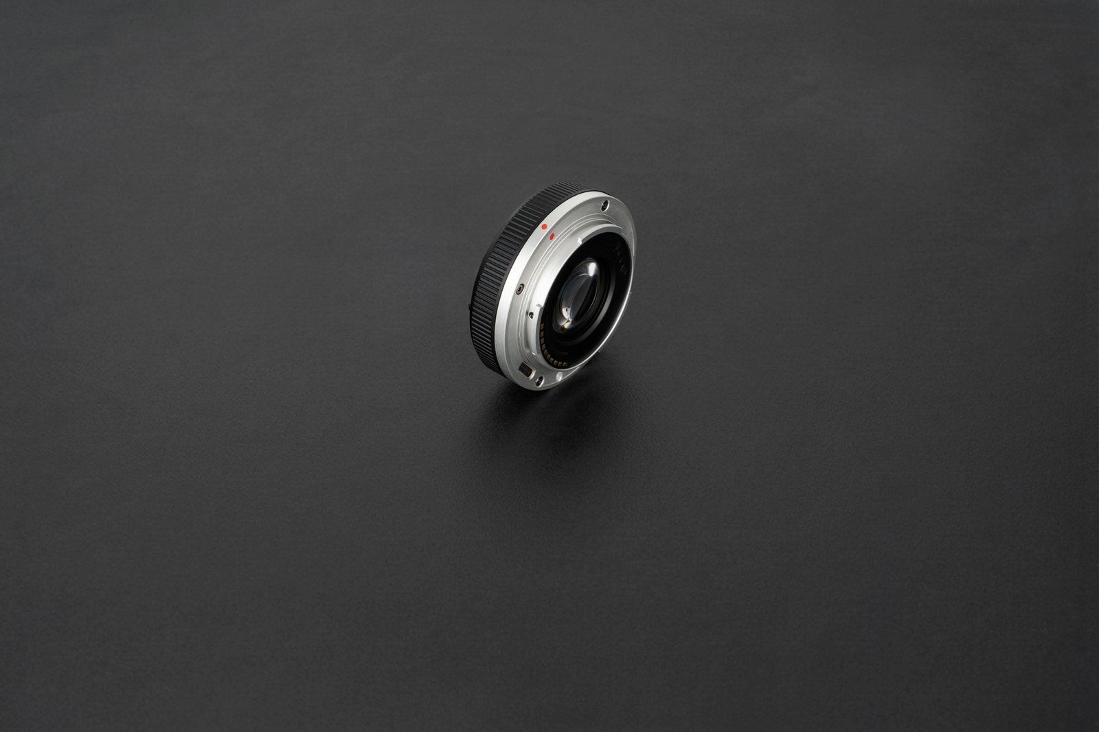 ttartisan-af-24mm-f38-mini-fe-premiera-sony-e